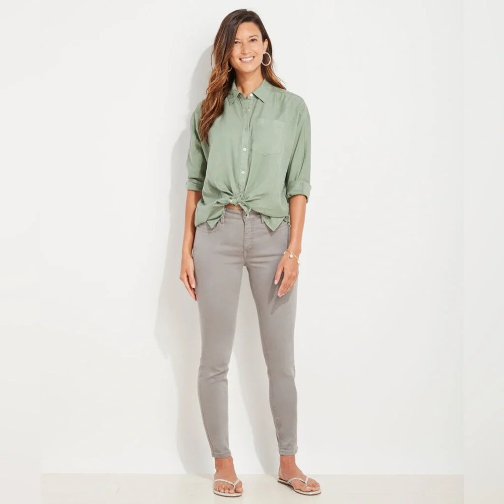 Vineyard Vines High Rise Skinny Pant in Anchor Grey. Size 24. NWT! Retail $178